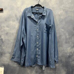 TERRA & SKY Light blue denim blouse with buttons size 5X